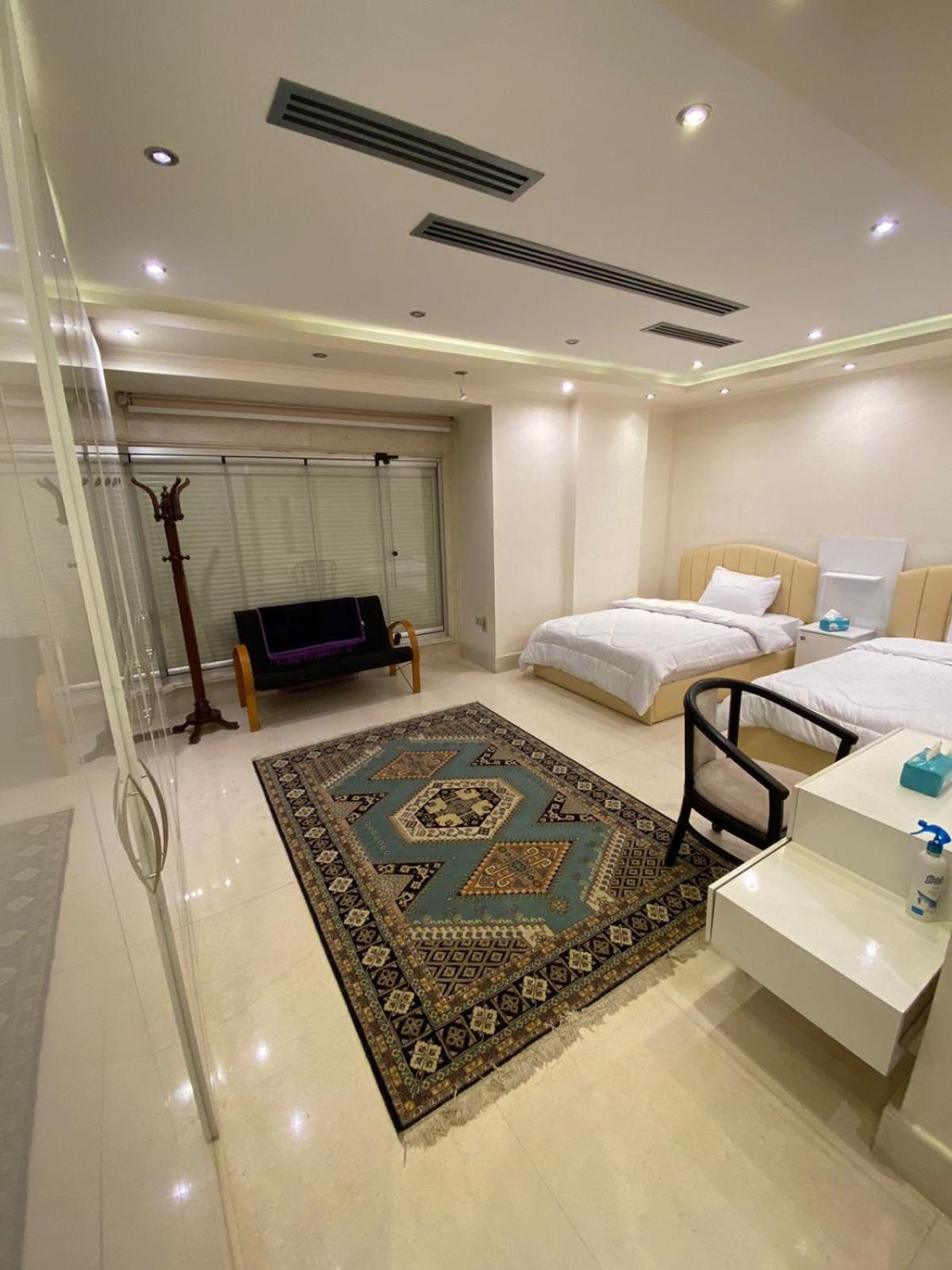 A 3 Bedroom With Lovely Nile View * Cairo