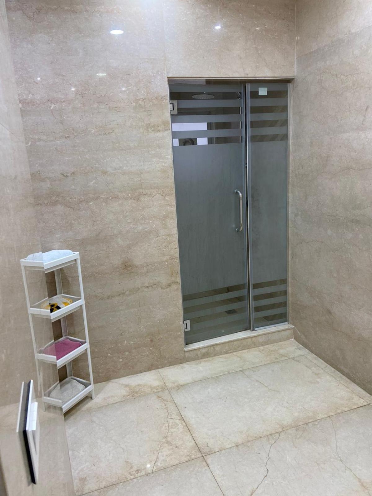 Apartment A 3 Bedroom With Lovely Nile View Cairo